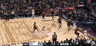 來個離譜的！阿丘瓦中距離幾乎空位機會投出三不沾